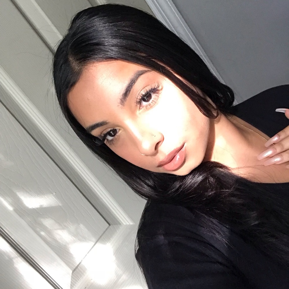 Meet your Posher, Stephanie